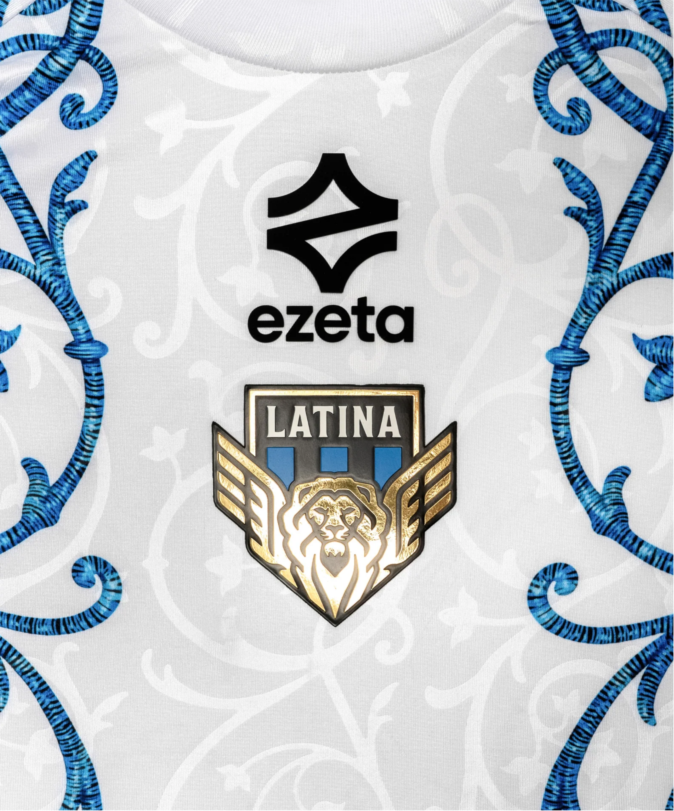 Latina Away Shirt 2026